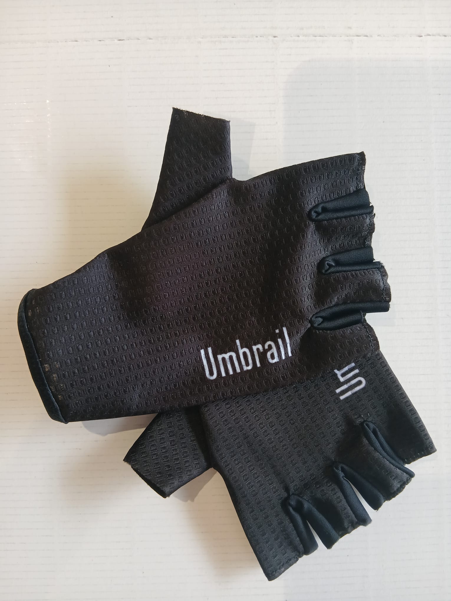 AERO GUANTO ESTIVO BLACK - immagine 2